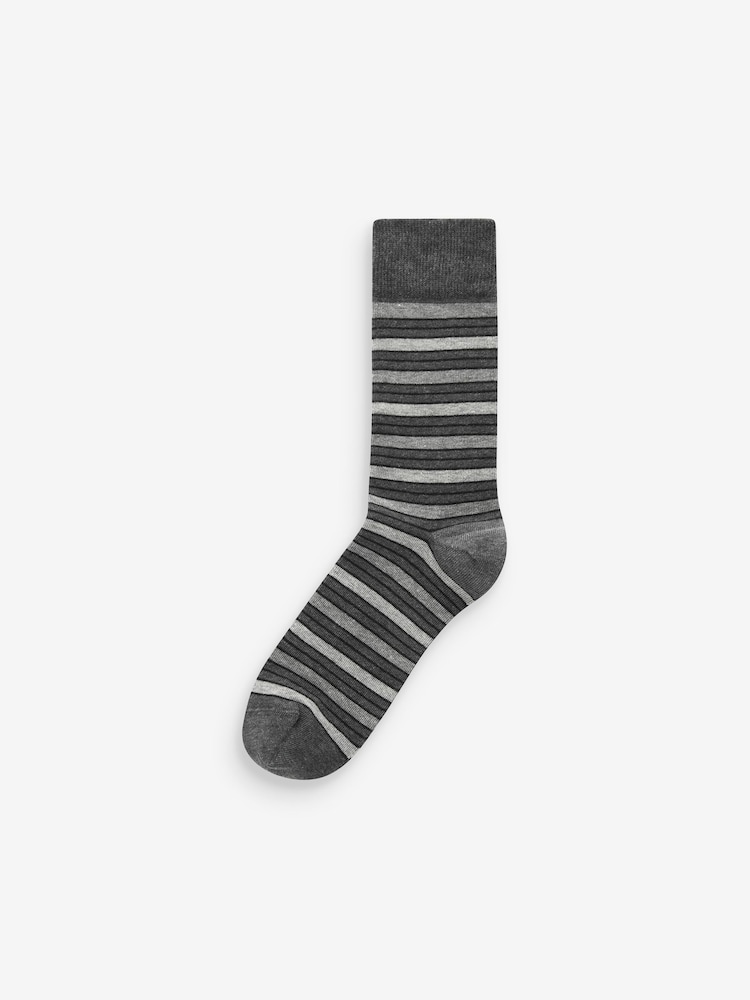 Black/Grey Pattern 7 Pack Mens Cotton Rich Black Socks - Image 4 of 9