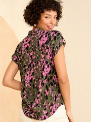 Love & Roses Khaki Green Roll Sleeve Utility Shirt - Image 3 of 4