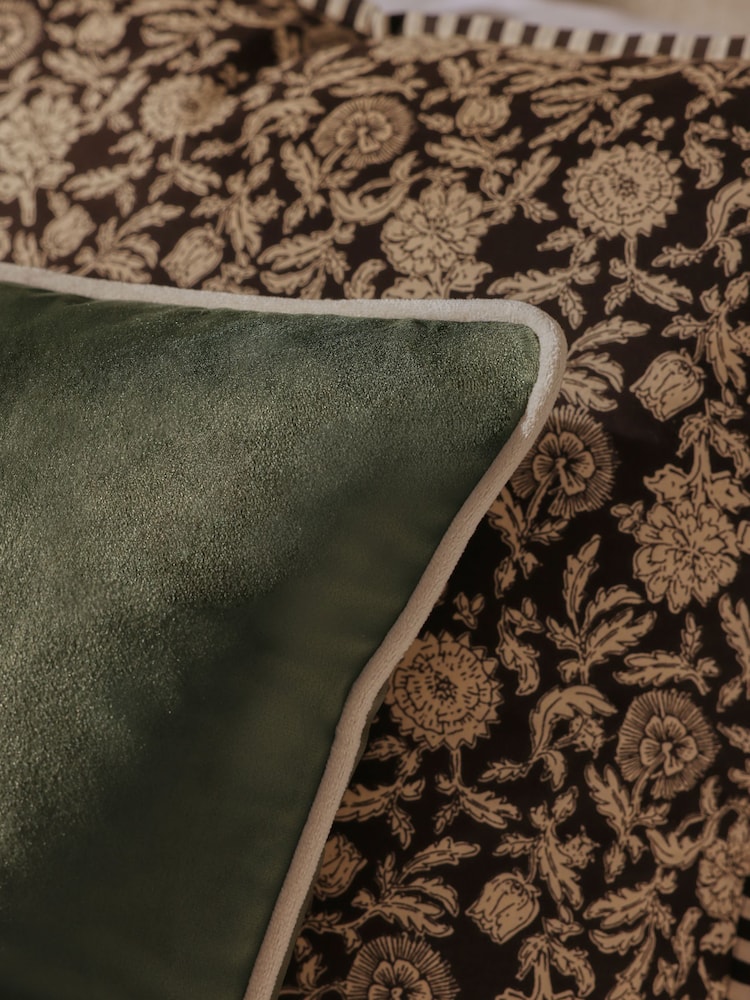 Dark Green 50 x 50cm Matte Velvet Contrast Pipe Cushion - Image 2 of 5