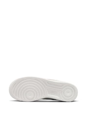 Nike White/Green Air Force 1 Youth Trainers - Image 11 of 13