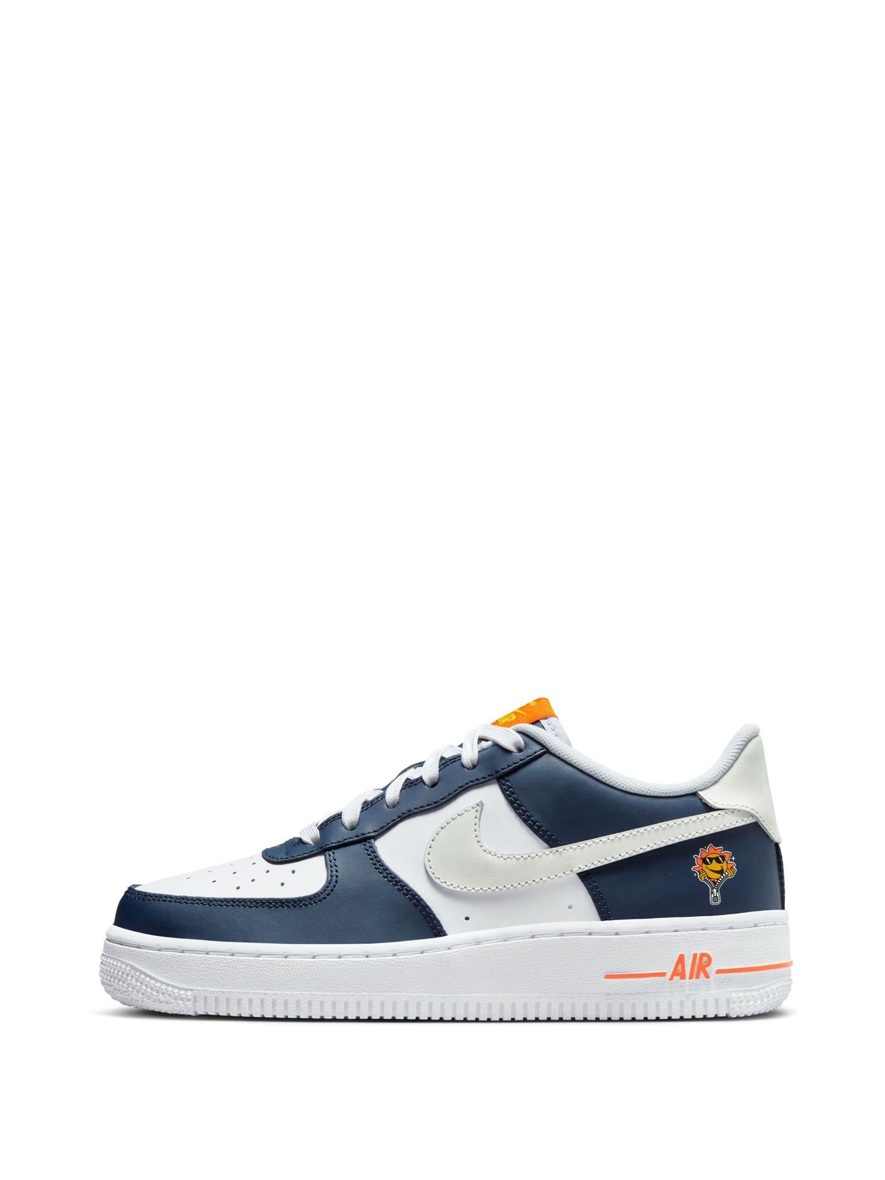 Nike air force 1s youth online