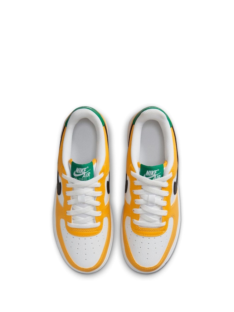 Pomarańczowy/biały - Młodzieżowe buty sportowe Nike Air Force 1 - Image 7 of 10