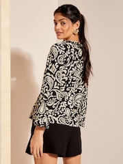 Friends Like These Black/White Textured Fauchette Jersey Long Sleeve Blouson Blouse - Image 4 of 4