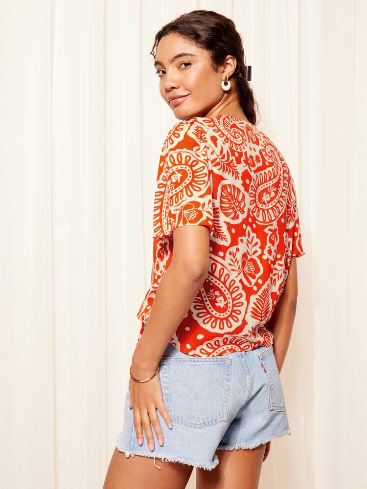 Friends Like These Red V Neck Tie Front Short Crinkle Woven Sleeve Top - Image 4 of 4 Friends Like These Red V Neck Tie Front Short Crinkle Woven Sleeve Top - Image 4 of 4