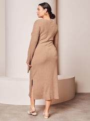 Lipsy Camel Curve Crew Neck Cosy Long Sleeve Tie Side Jersey Midi Jumper Dress - Image 2 of 4