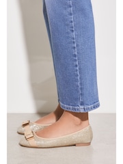 Lipsy Gold Wide Fit Flat Bow Ballet Pumps - Image 2 of 4