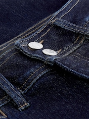 Rinse-Waschung, Blau - Kurz geschnittene Jeans mit weitem Bein und Verschluss mit zwei Knöpfen - Bild 6 von 6