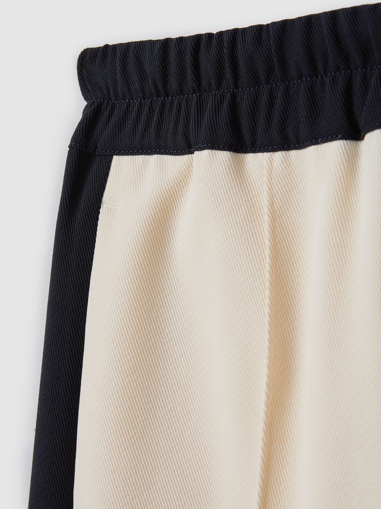 Reiss Ivory May Senior Woven Stripe Drawstring Trousers - Image 6 of 6