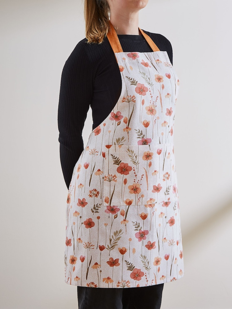 Catherine Lansfield Natural Harvest Flowers 100% Cotton Apron - Image 4 of 4