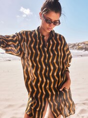 أسود شكل هندسي - Scion Beach Shirt Cover-Up - صورة 4 من 6