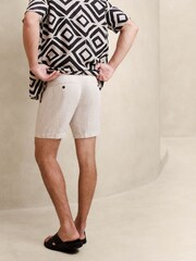 Banana Republic Neutral Lino 7" Linen Shorts - Image 2 of 4