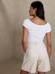 Banana Republic White Refined Scoop-Neck T-Shirt - Image 2 of 7