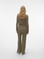 Mamalicious Green Maternity Lightweight Knitted Jumper With Nursing Function - Image 2 of 6