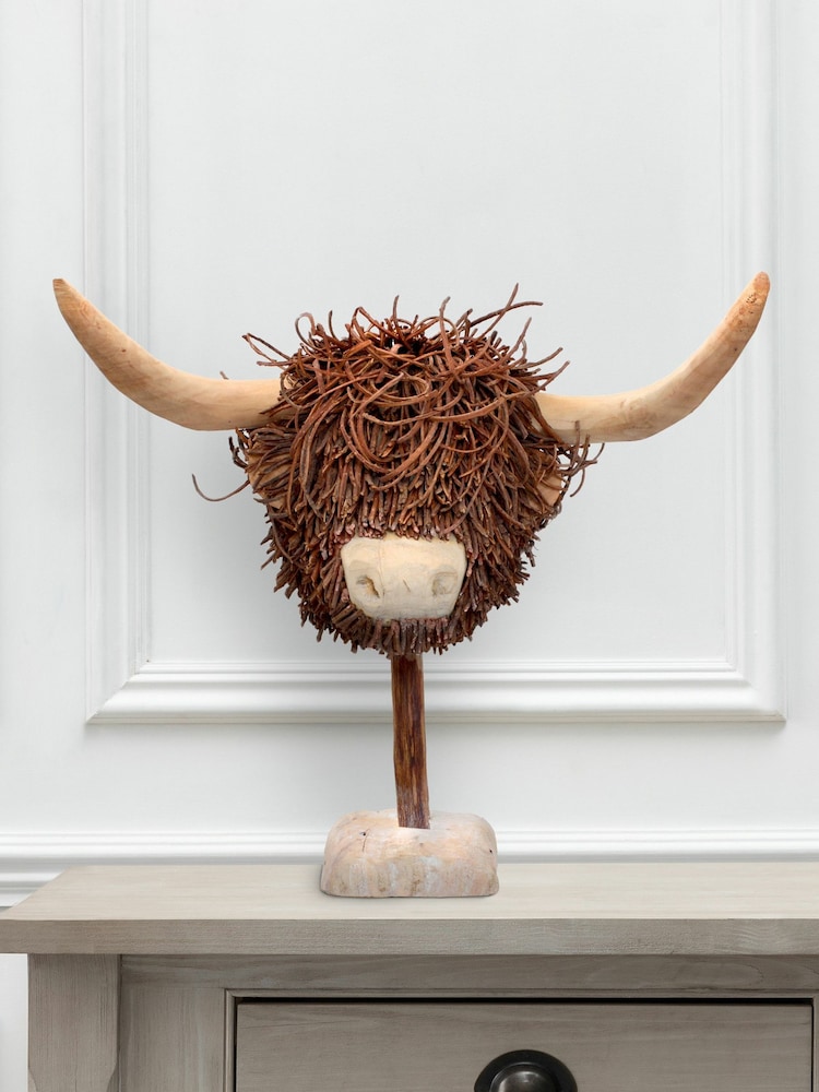 Voyage Maison Highland Cow Willow Wooden Sculpture - Image 2 of 2