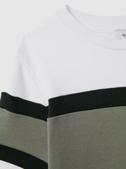 Reiss Green Auckland Junior Cotton Colourblock Crew Neck T-Shirt - Image 6 of 6