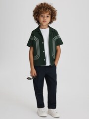 Reiss Green Arlington Junior Cotton Embroidered Cuban Collar Shirt - Image 5 of 7