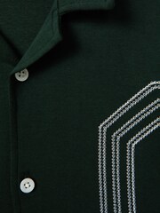Reiss Green Arlington Junior Cotton Embroidered Cuban Collar Shirt - Image 7 of 7
