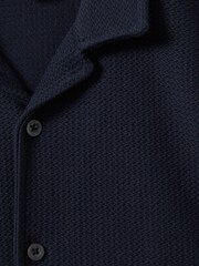 Reiss Navy Gerrard 3-9 yrs Textured Cotton Cuban Collar Shirt - Image 4 of 4