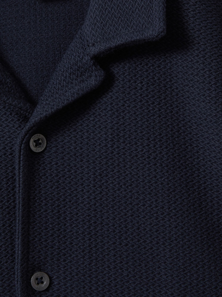 Reiss Navy Gerrard 3-9 yrs Textured Cotton Cuban Collar Shirt - Image 4 of 4