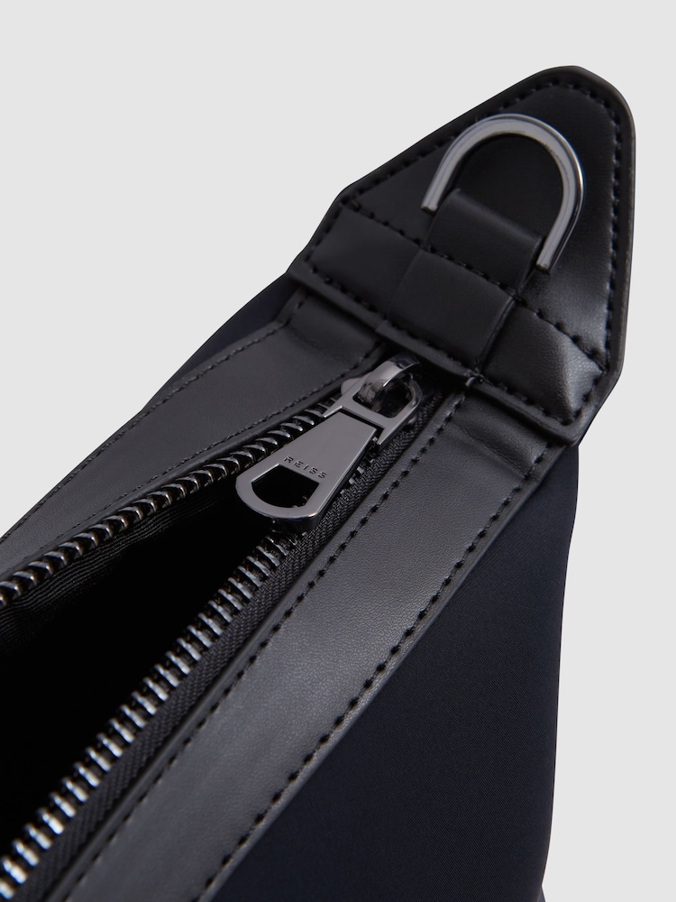 Reiss Dark Navy Elliot Neoprene Holdall - Image 7 of 7 Reiss Dark Navy Elliot Neoprene Holdall - Image 7 of 7