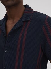 Reiss Navy/Bordeaux Castle Ribbed Striped Cuban Collar Shirt - Image 4 of 6