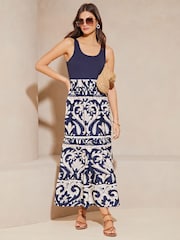 Lipsy Navy Blue Printed Hybrid Shirred Waist Summer Holiday Maxi Dress - Image 3 of 4