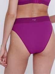 Sloggi  EVER Infused Multi Vitamin High Leg Knickers - Image 2 of 5