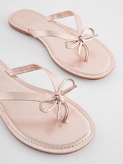 Розово-золотистый - Кожаные шлепанцы с бантиками Forever Comfort® - Image 5 of 7
