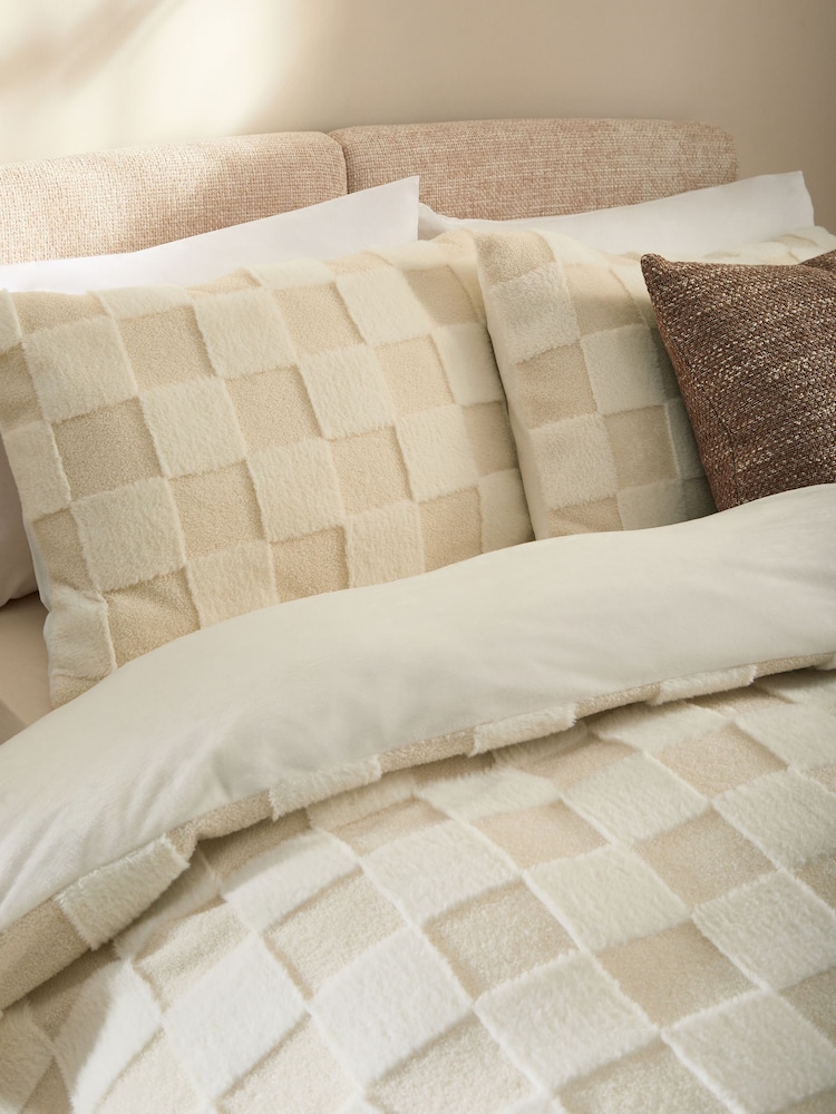 Cream Cosy Borg Checkerboard Fleece Duvet Cover and Pillowcase Set - Image 2 of 4