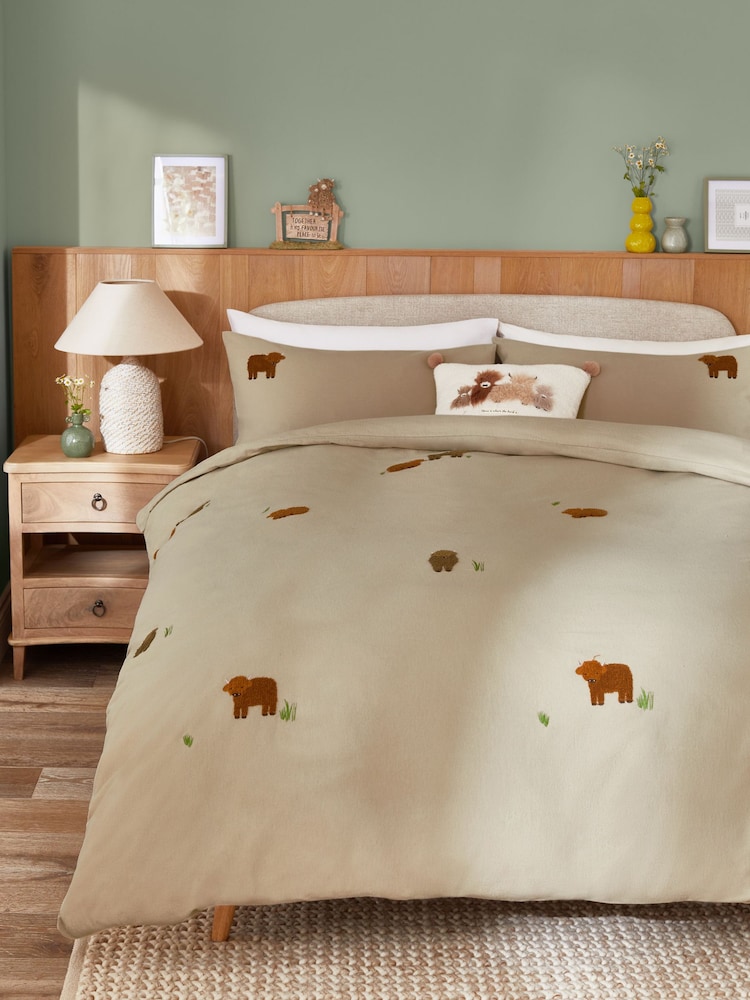 Natural Tufted Hamish Brushed 100% Cotton Duvet Cover and Pillowcase Set - Image 1 of 4