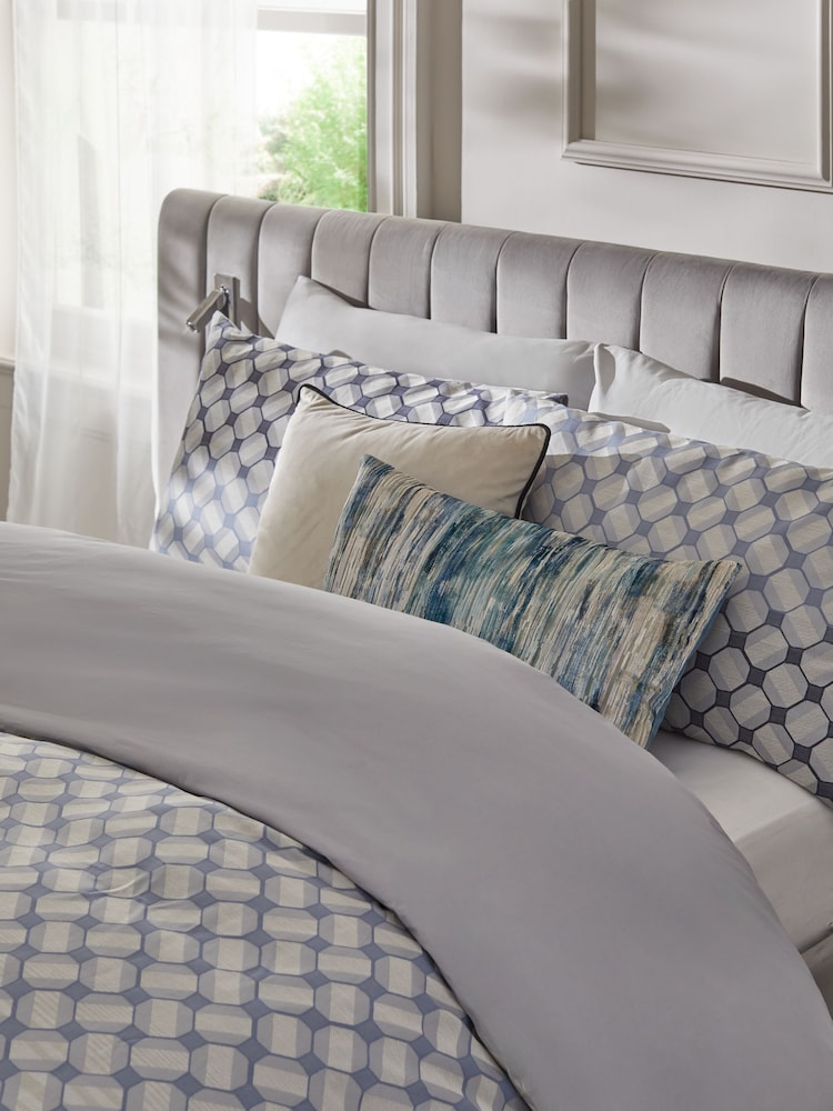Blue Geometric 100% Cotton 200TC Jacquard Duvet Cover and Pillowcase Set - Image 2 of 4