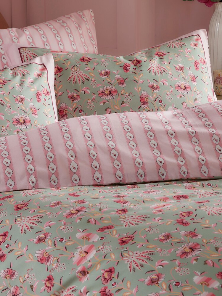 Cath Kidston Green Set Of 2 Friendship Gardens 100% Cotton Pillowcases - Image 1 of 3