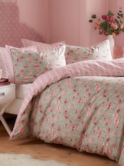 Cath Kidston Green Set Of 2 Friendship Gardens 100% Cotton Pillowcases - Image 2 of 3