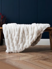 BHS White Ruched Faux Fur Throw - Image 1 of 4