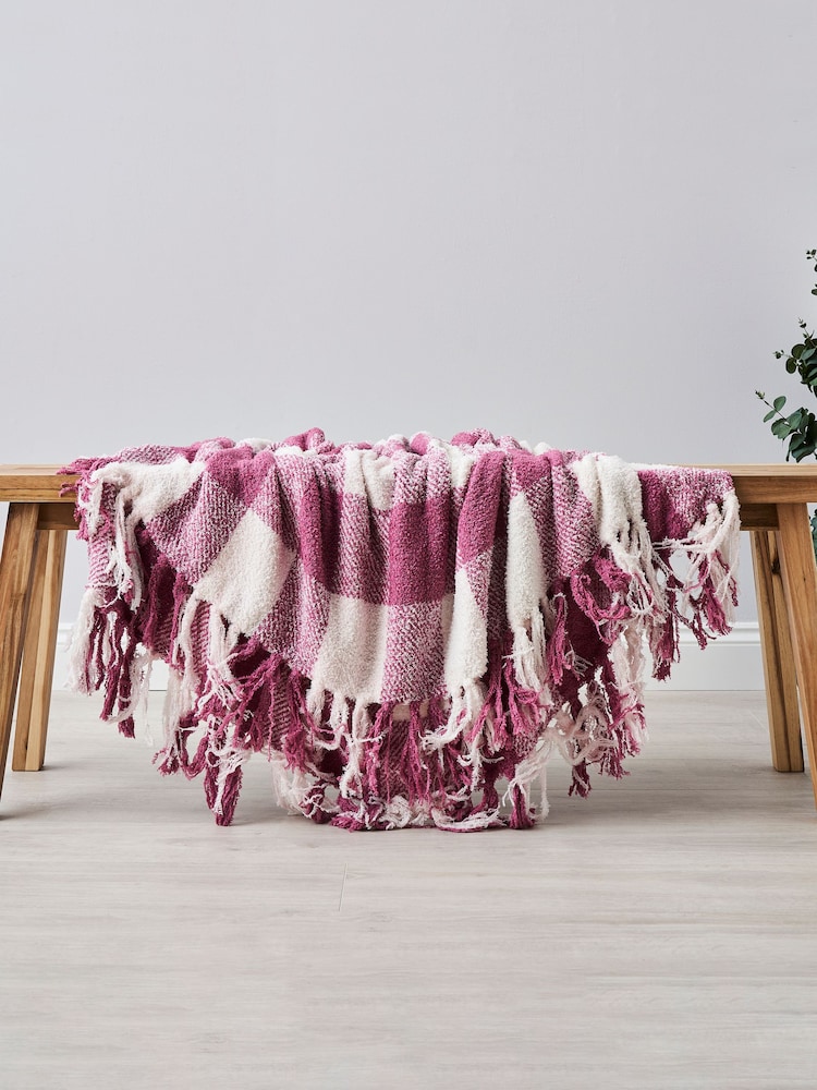 BHS Pink Trieste - Feather Woven Throw - Image 1 of 3 BHS Pink Trieste - Feather Woven Throw - Image 1 of 3