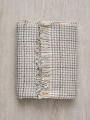 BHS Natural Roma Loose Fringe Throw - Image 3 of 3