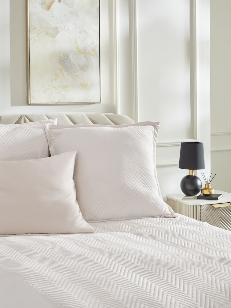 Madison Velvet Pillowcase - Изображение 1 из 5