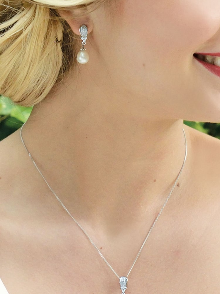 Next：日本 Ivory & Co セラノ & パール クラシック ドロップセット from Next Japan IVORY & Co. ネックレス ピアス セット