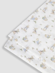 Muselina extragrande con diseño estampado de Peter Rabbit de JoJo Maman Bébé - Imagen 3 de 5