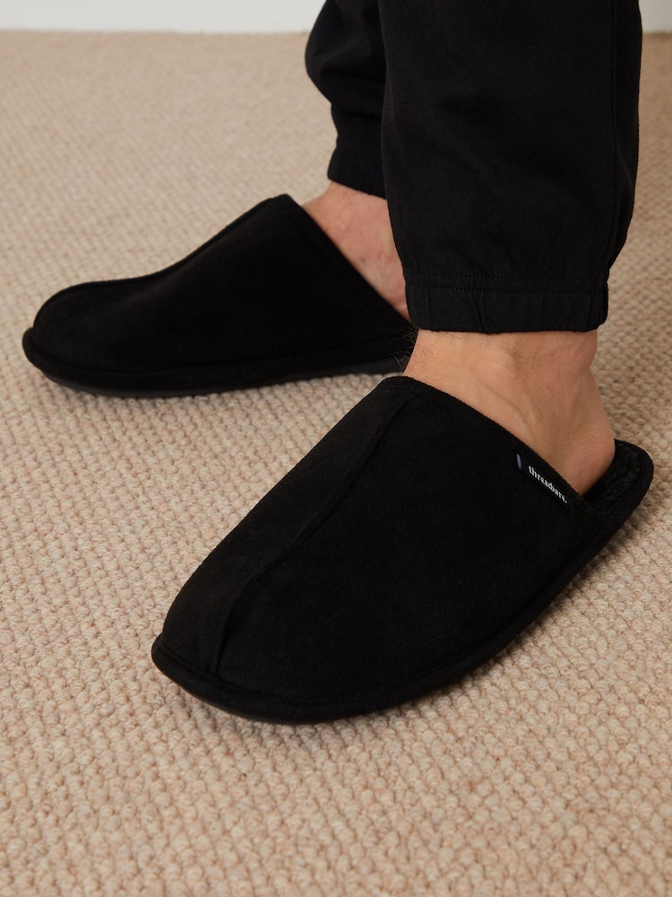 Negro - Pantuflas tipo chinelas de antelina con forro de piel sintética de Threadbare - Imagen 5 de 5 Negro - Pantuflas tipo chinelas de antelina con forro de piel sintética de Threadbare - Imagen 5 de 5
