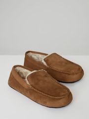 Threadbare Brown Faux Fur Lined Suedette Moccasin Slippers - Image 2 of 4