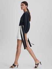 Reiss Navy Immy Cropped Blouson Sleeve Top With Linen - Image 3 of 7