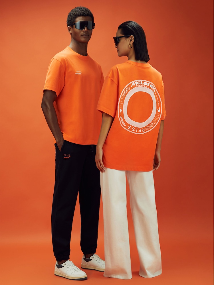 Reiss x McLaren F1 Team Papaya McLaren F1 Oversized Cotton Crew Neck T-Shirt - Image 1 of 10 Reiss x McLaren F1 Team Papaya McLaren F1 Oversized Cotton Crew Neck T-Shirt - Image 1 of 10