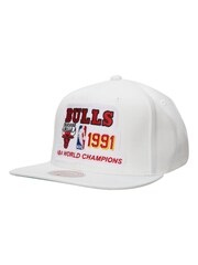 Fanatics בצבע לבן, כובע יוניסקס של קבוצת Chicago Bulls מה-NBA, אליפות 91, סדרת Hardwood Classics - תמונה 1 מתוך 2