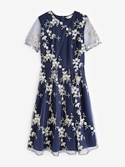 Blau - Yumi Skaterkleid mit Blumenstickerei - Bild 5 von 5