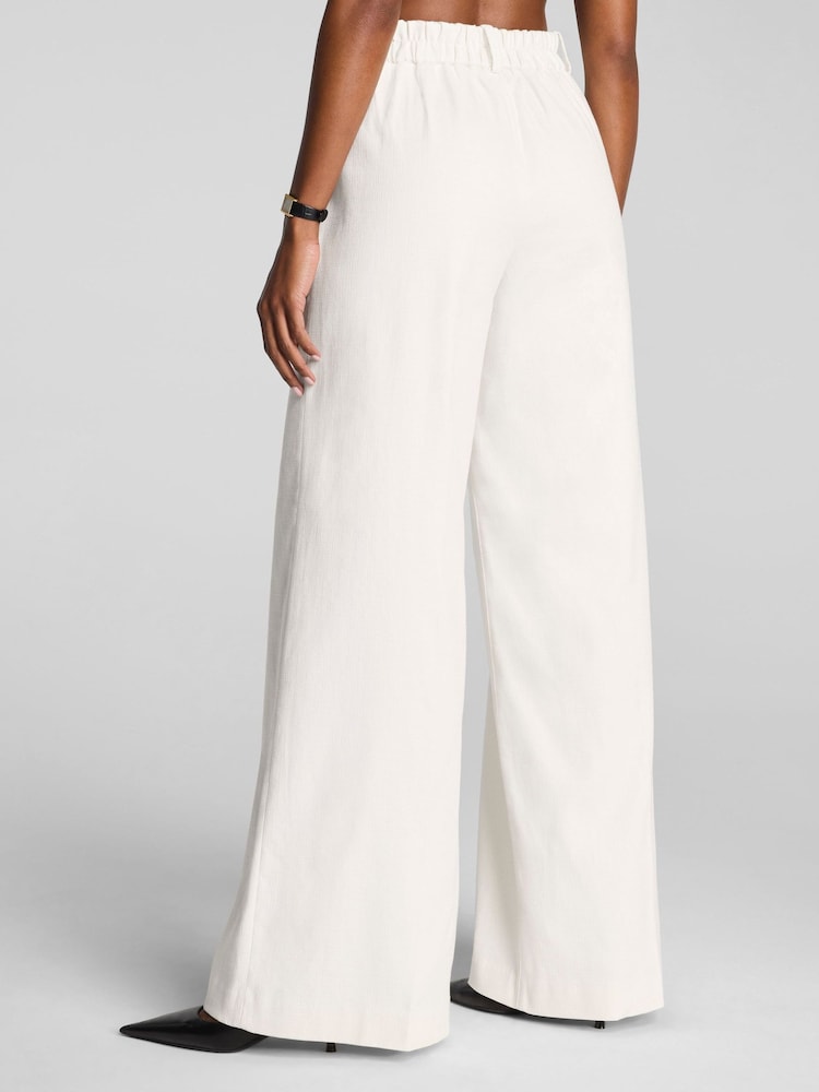 Spanx White EasyBreezy 360 Cotton Linen Super Wide Leg Pant - Image 2 of 3 Spanx White EasyBreezy 360 Cotton Linen Super Wide Leg Pant - Image 2 of 3
