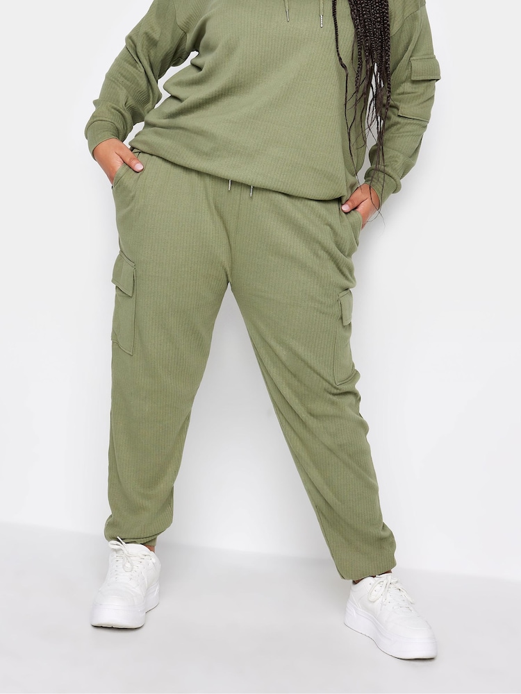 Grün - Yours Curve Gerippte Cargo-Jogginghose - Bild 1 von 4 Grün - Yours Curve Gerippte Cargo-Jogginghose - Bild 1 von 4