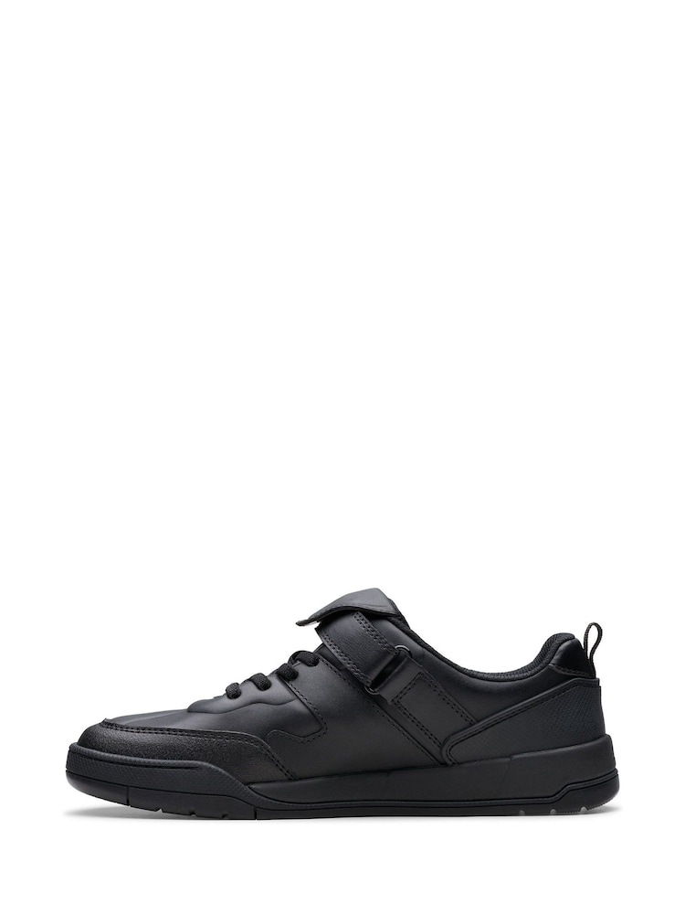 Clarks Black Standard Fit (F) Leather Laser Track Shoes - Image 2 of 8