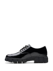 Clarks Black Standard Fit (F) Patent Evyn Lace Shoes - Image 2 of 7
