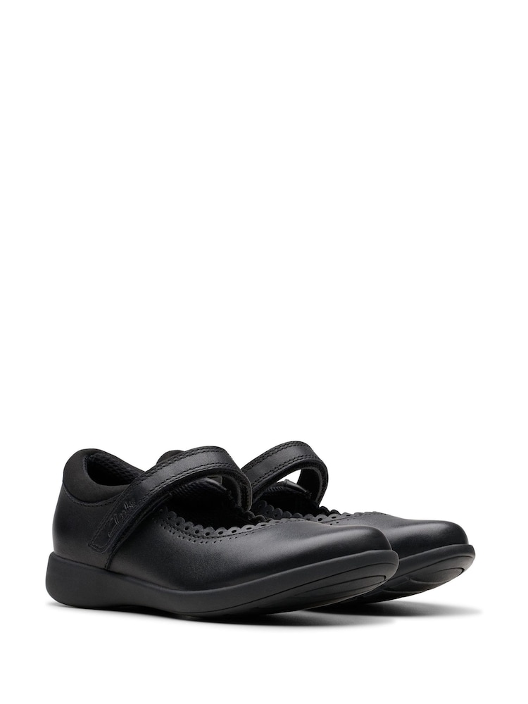 Schwarz - Clarks – Etch Pure – Schuhe für die Schule für jüngere Mädchen - Image 5 of 8